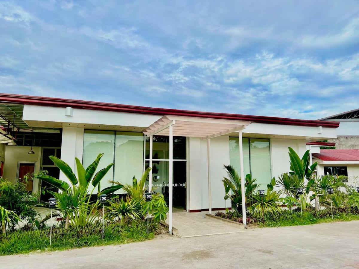 E&R Airport Hotel Dumaguete City Exteriér fotografie