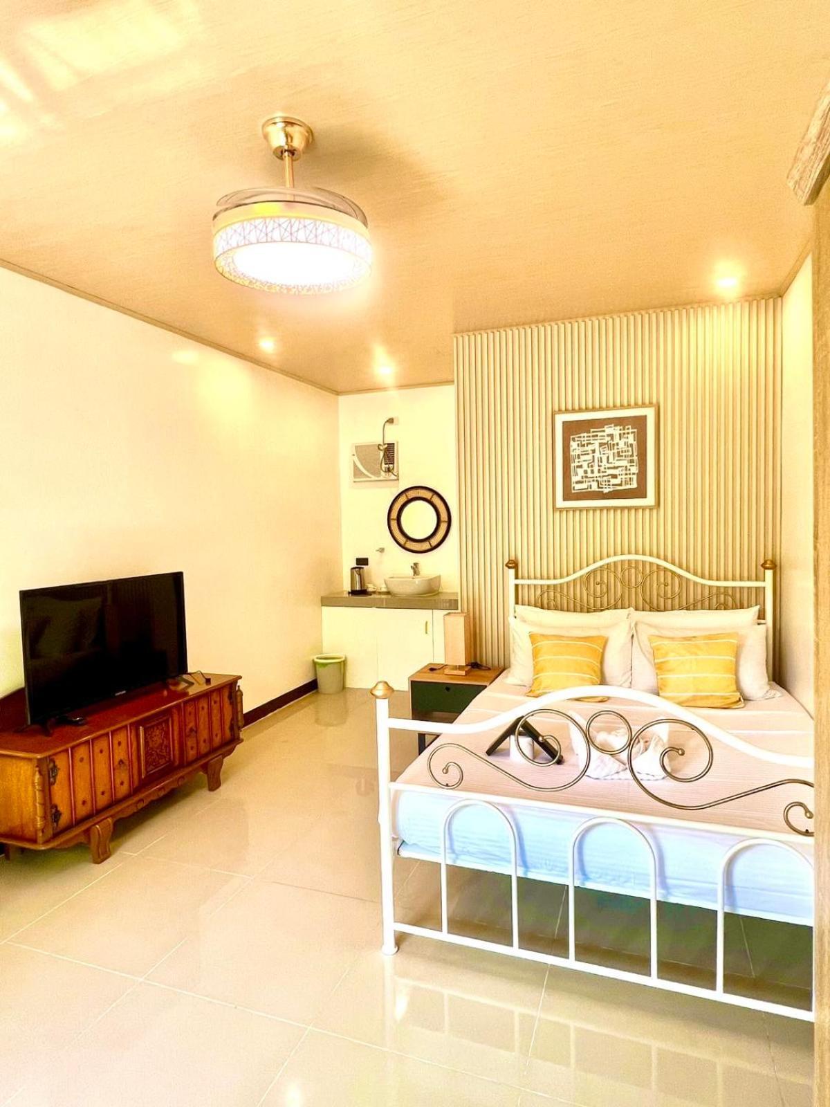 E&R Airport Hotel Dumaguete City Exteriér fotografie