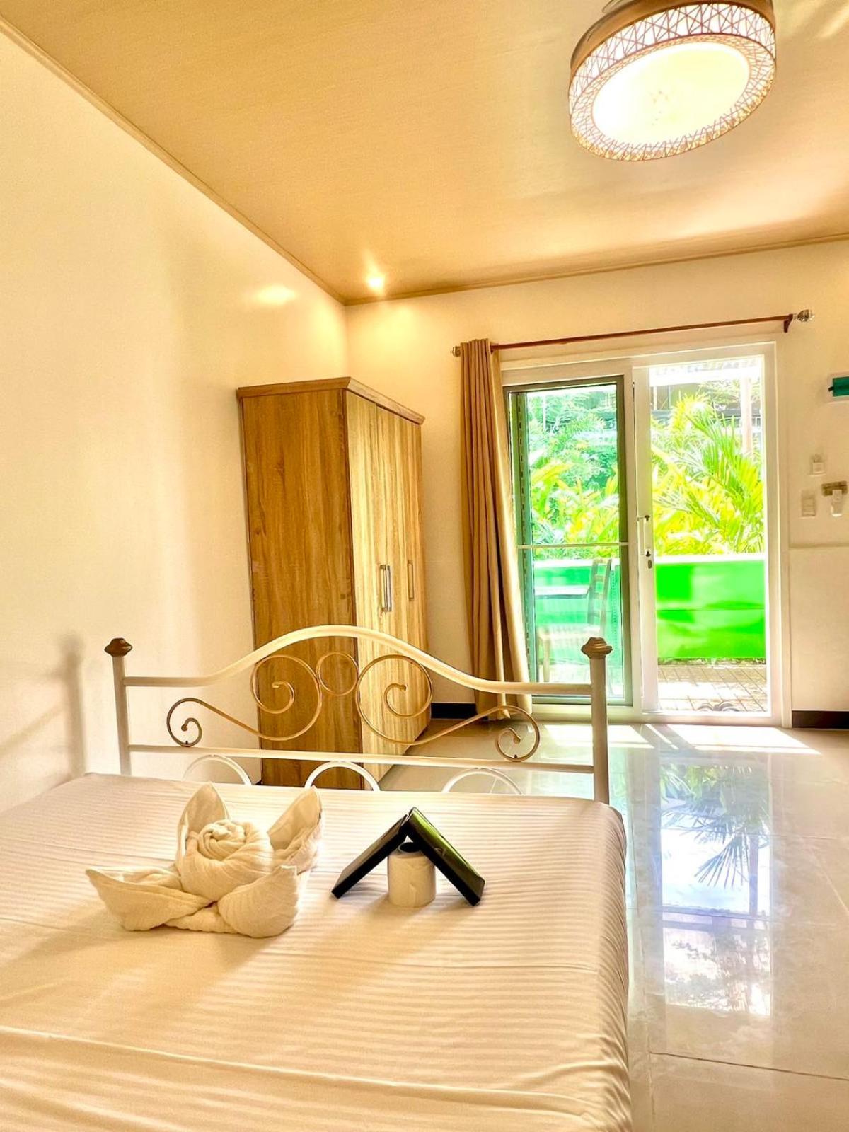 E&R Airport Hotel Dumaguete City Exteriér fotografie