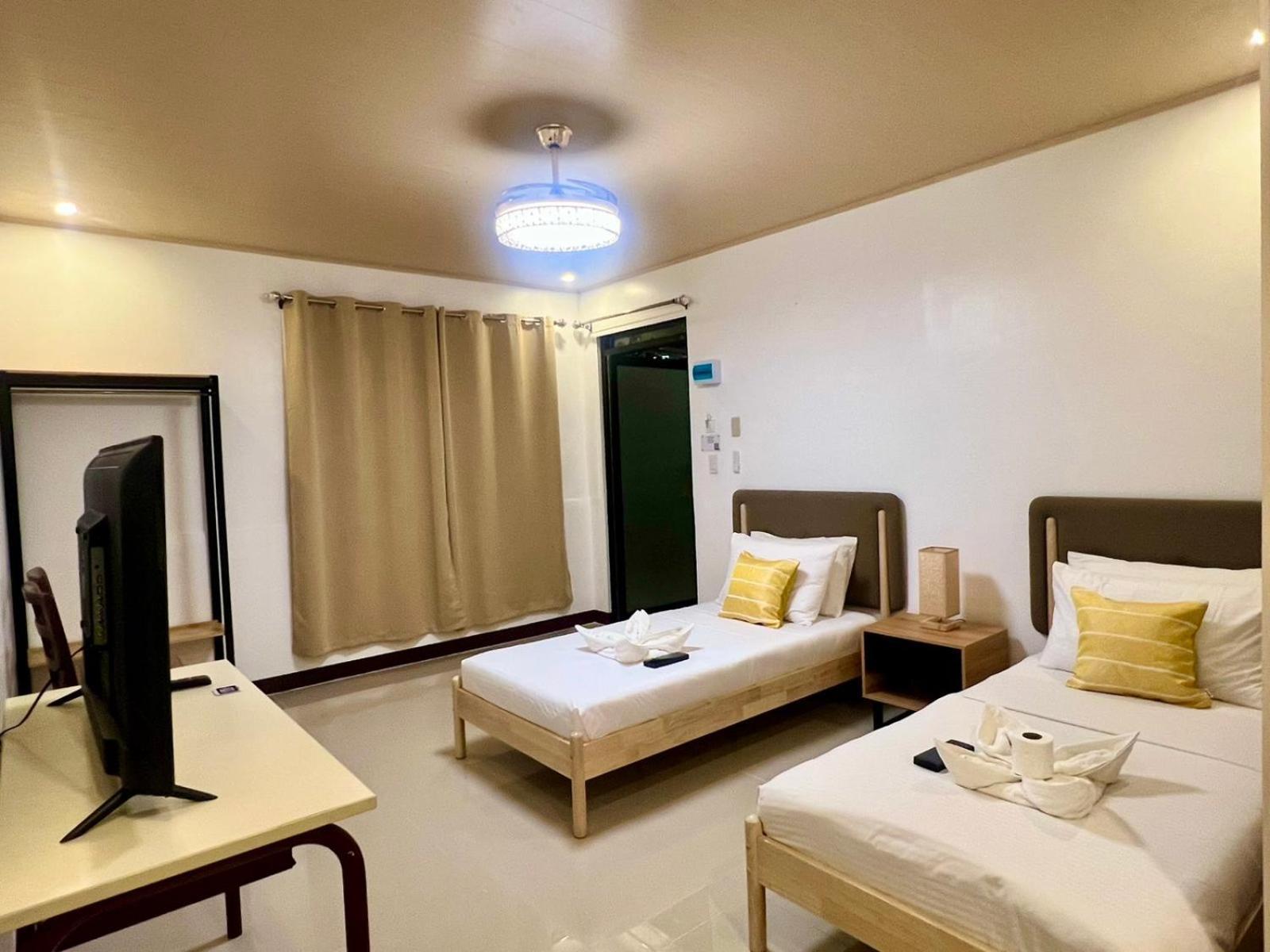 E&R Airport Hotel Dumaguete City Exteriér fotografie